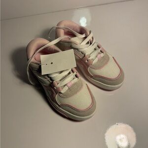 Girls size 13 nautica runners BNWT